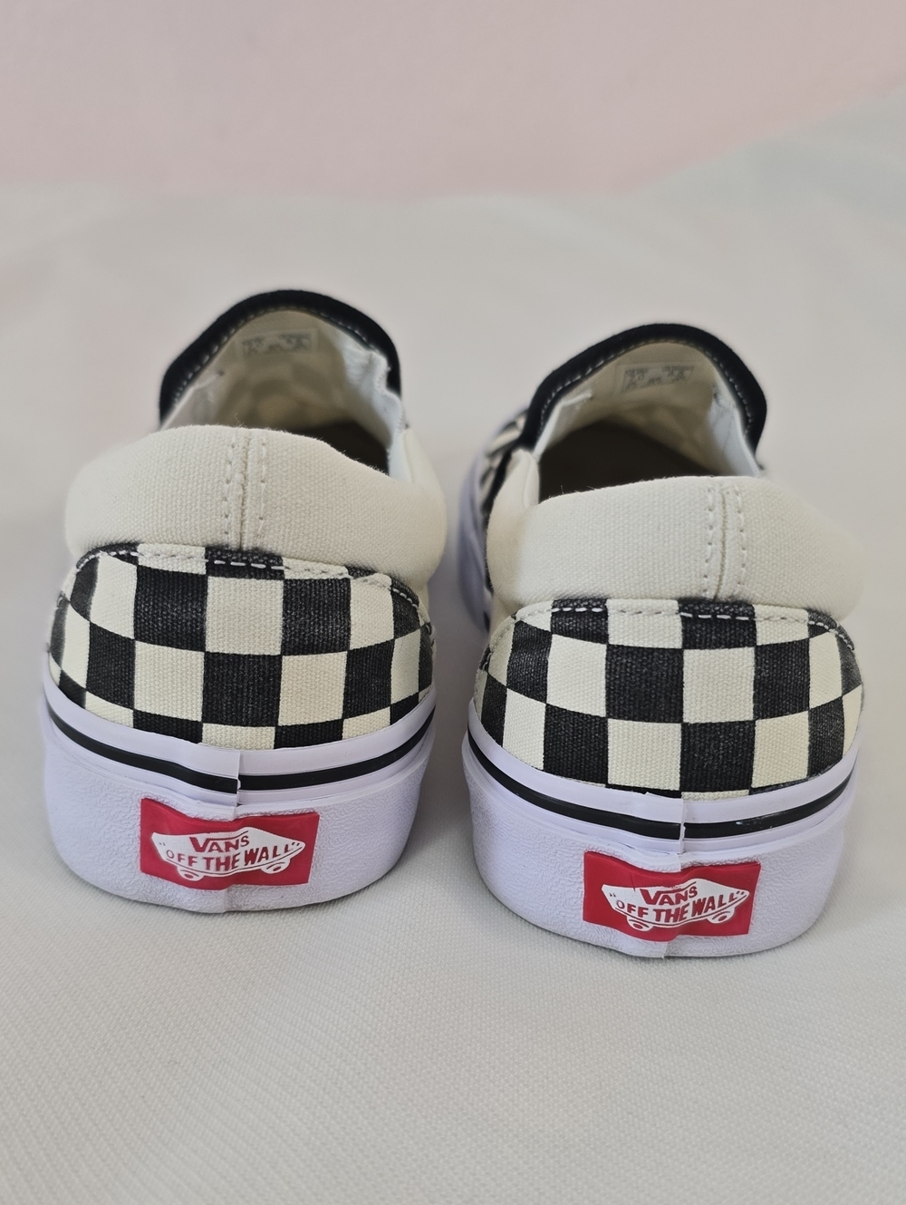 Vans Women's Shoes Size: 8.5 - Picture 3 of 17